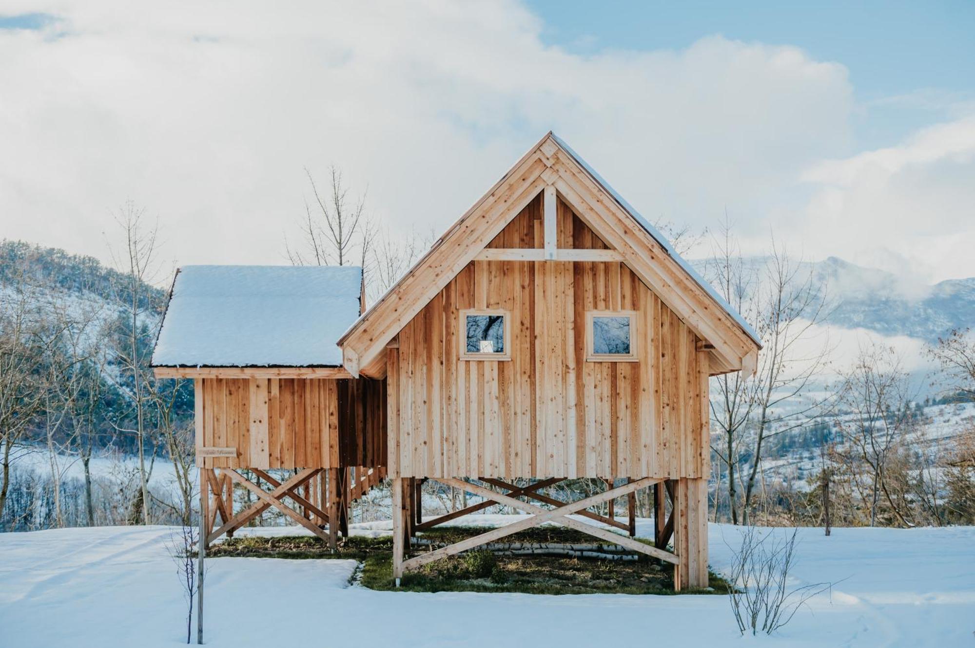 Les Cabanes Du Dauphine Et Logis A La Ferme Gap Exterior foto