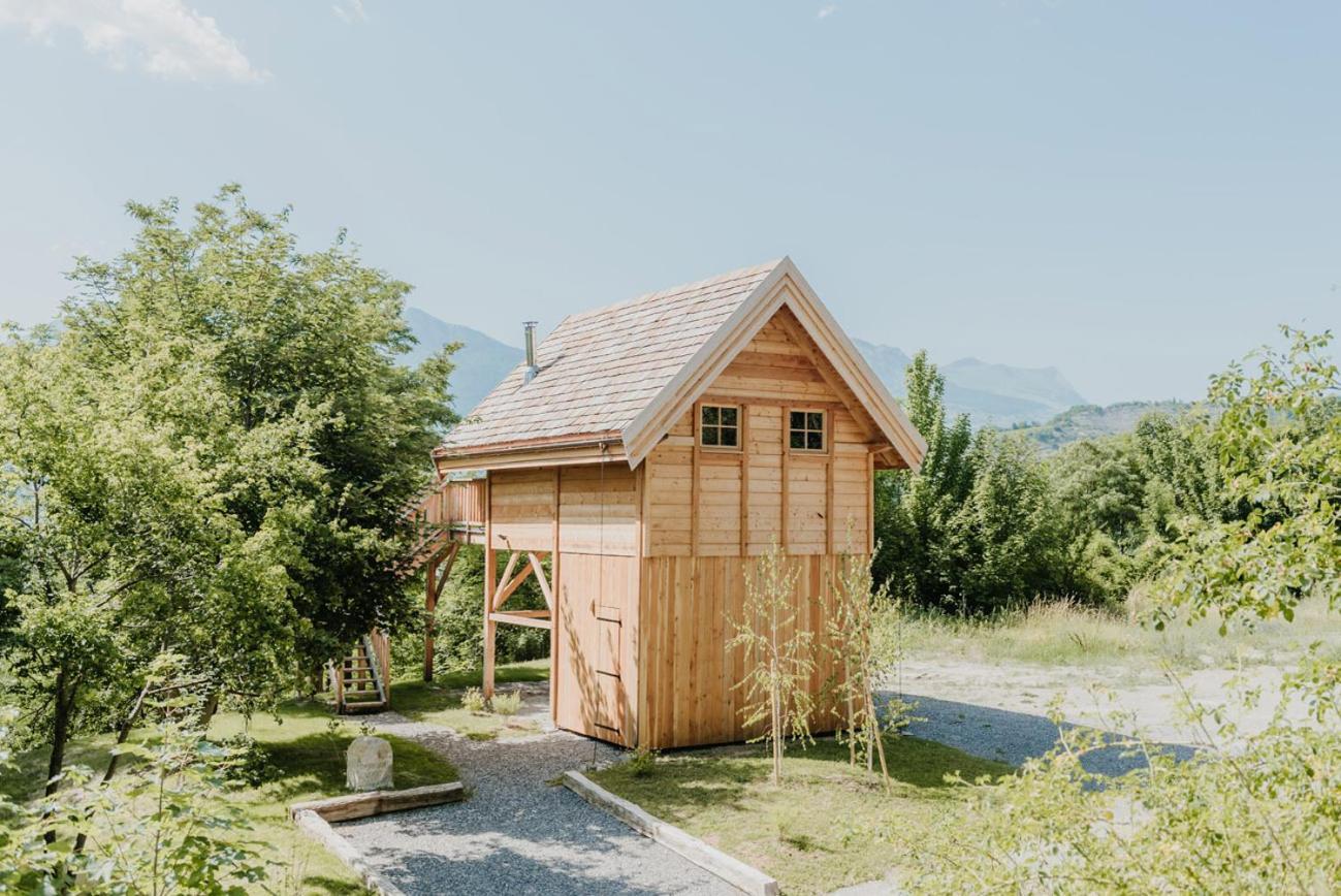 Les Cabanes Du Dauphine Et Logis A La Ferme Gap Exterior foto