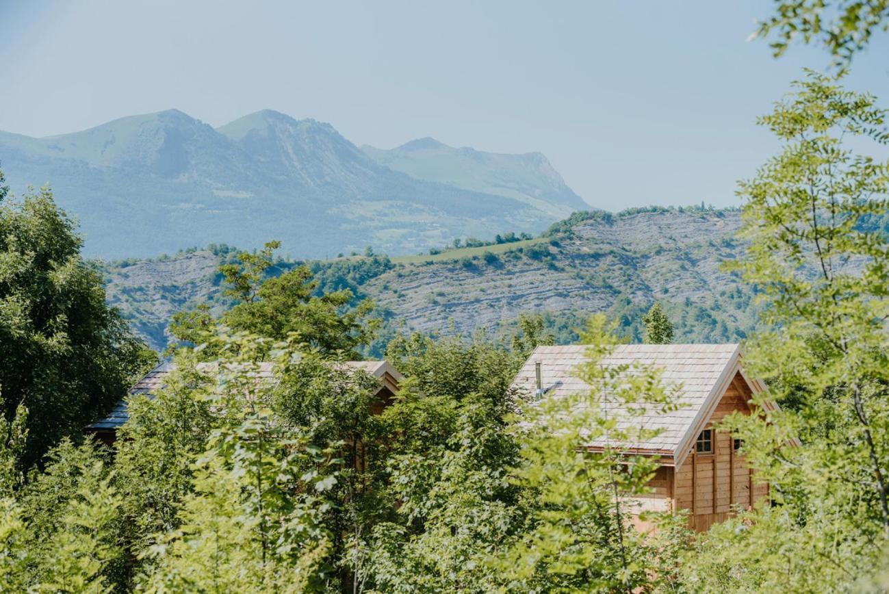 Les Cabanes Du Dauphine Et Logis A La Ferme Gap Exterior foto